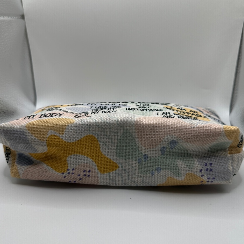 Workout Affirmations Pouch View 5